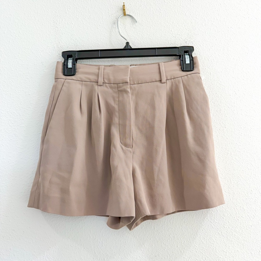 Aritzia Babaton Pleated Mini Shorts 3" Old Money Preppy Boho Elevated Basic 0
